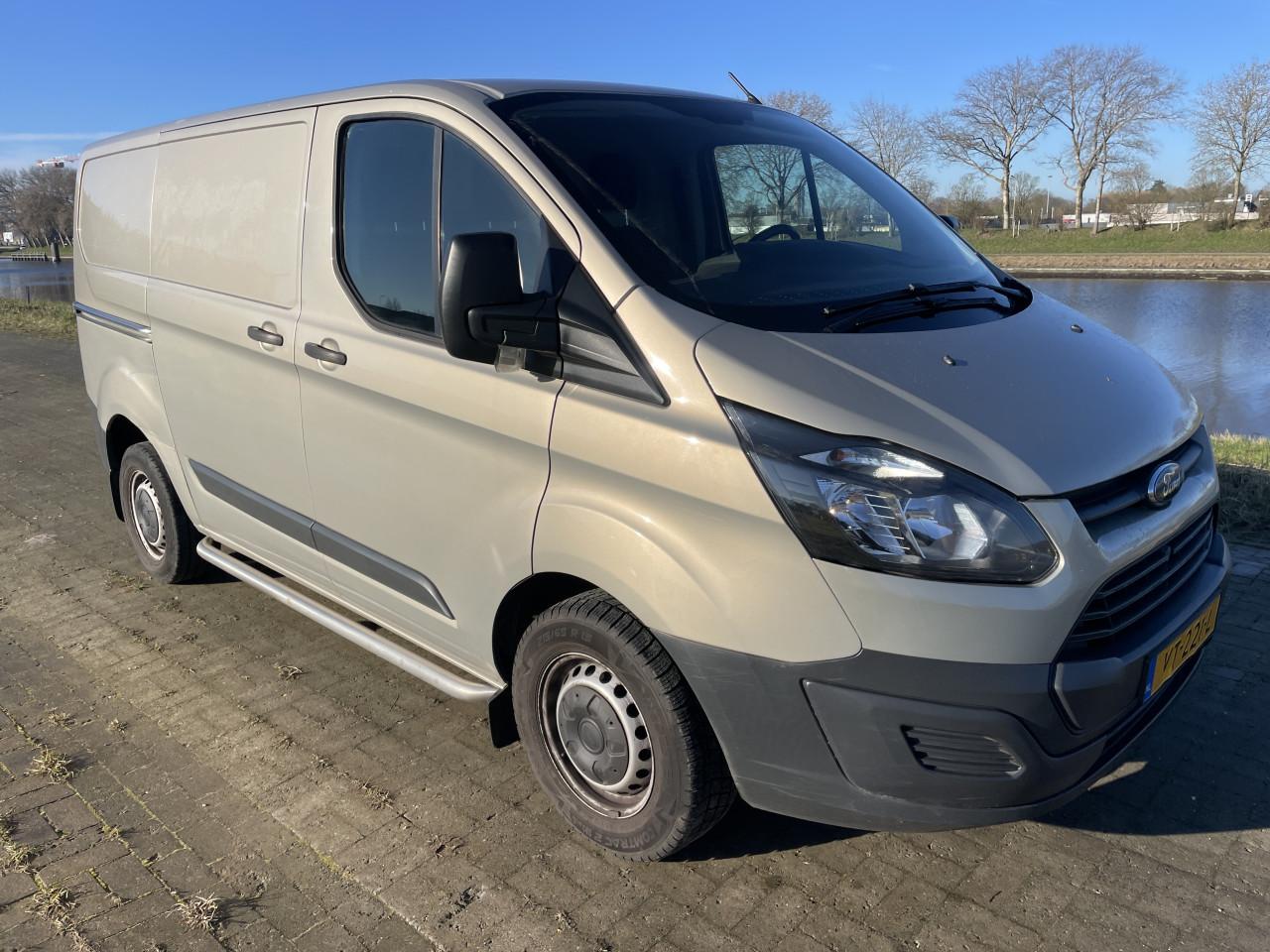Ford transit custom 2.2 tdci economy edition