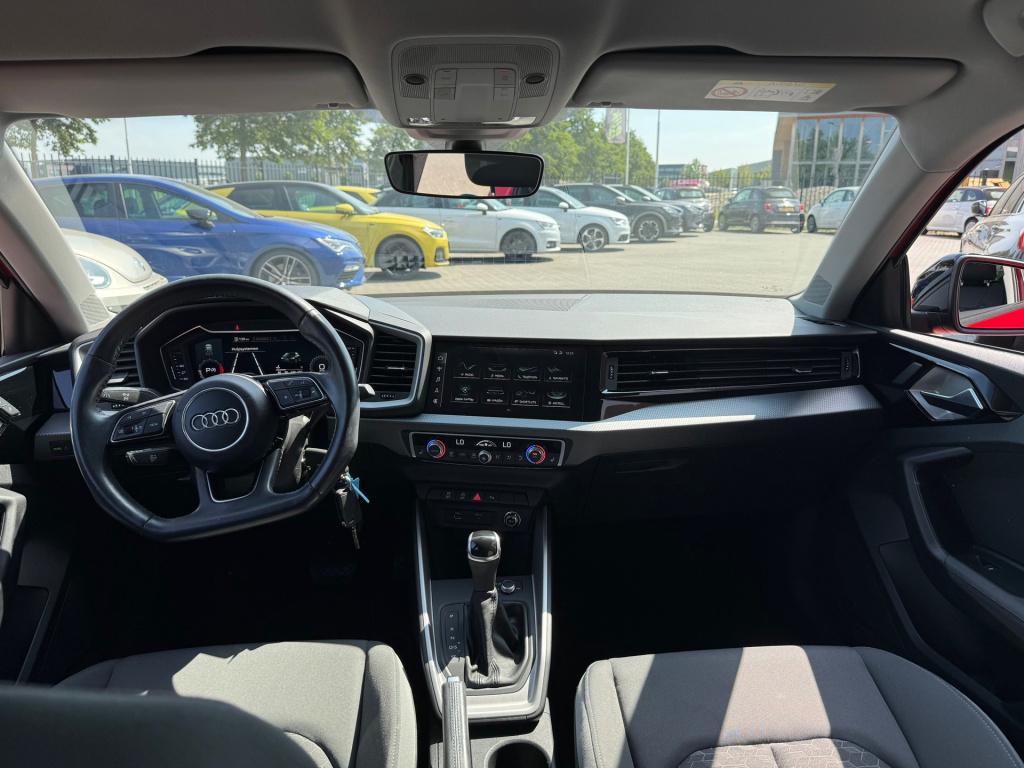 Audi A1 Sportback 30 tfsi s line * matrix led * carplay * cruise control * 