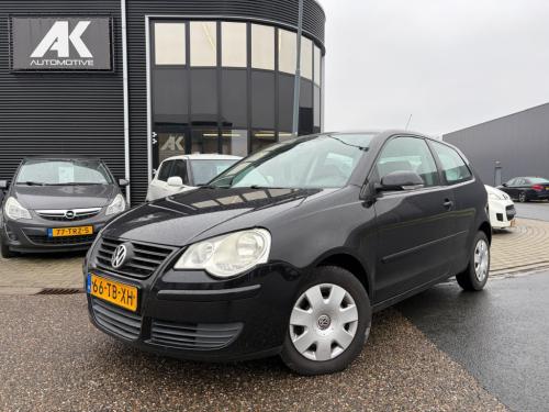 Volkswagen Polo 1.4-16v optive/hele nette auto/airco/3e eigenaar/