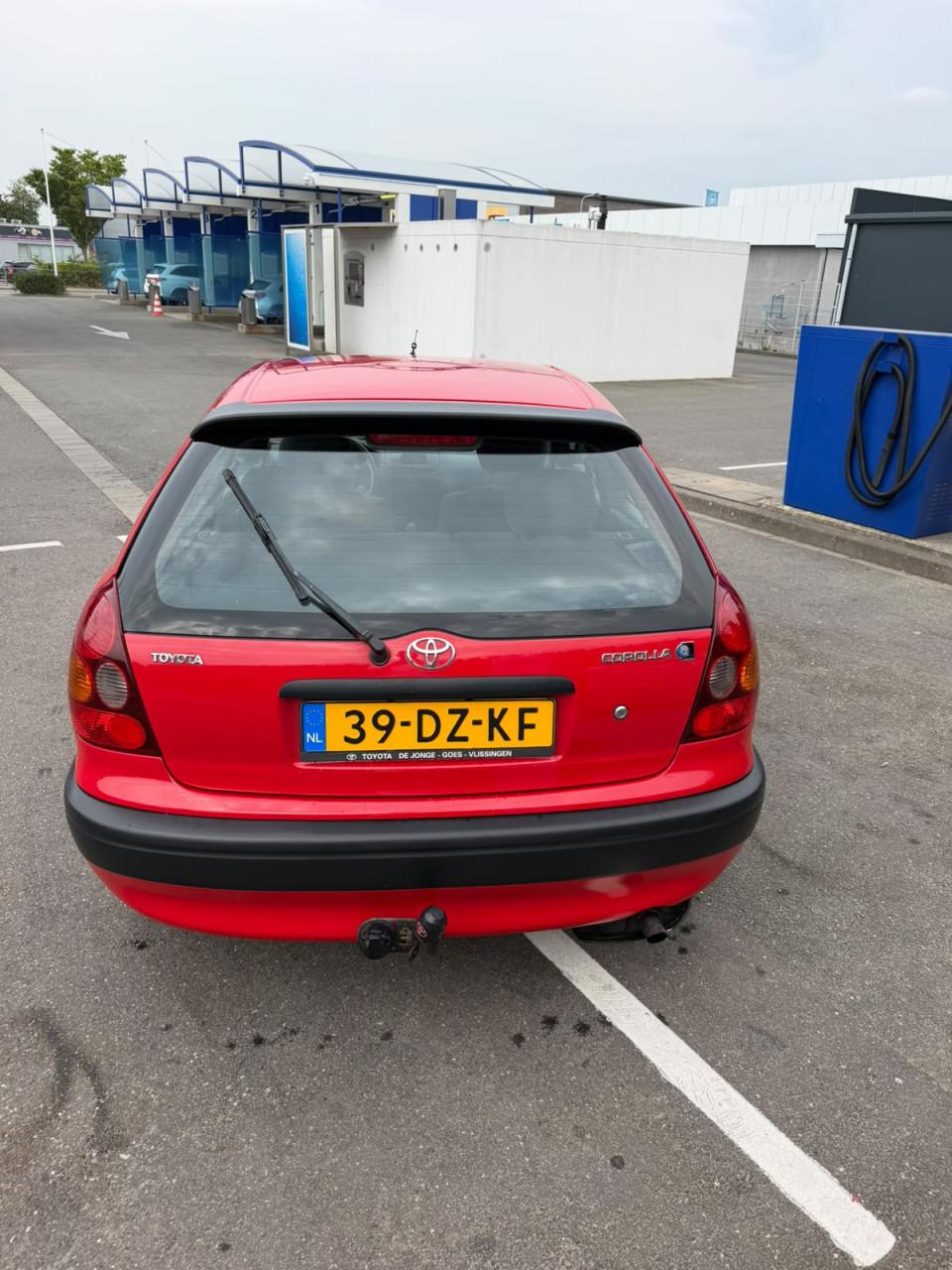 Toyota Corolla 1.4 Linea Terra 2000 rood