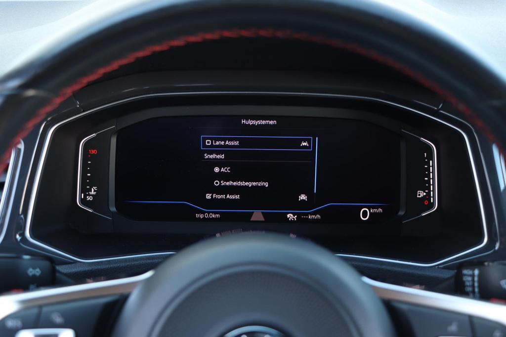 Volkswagen T-roc 1.0 tsi sport + executive 115pk
