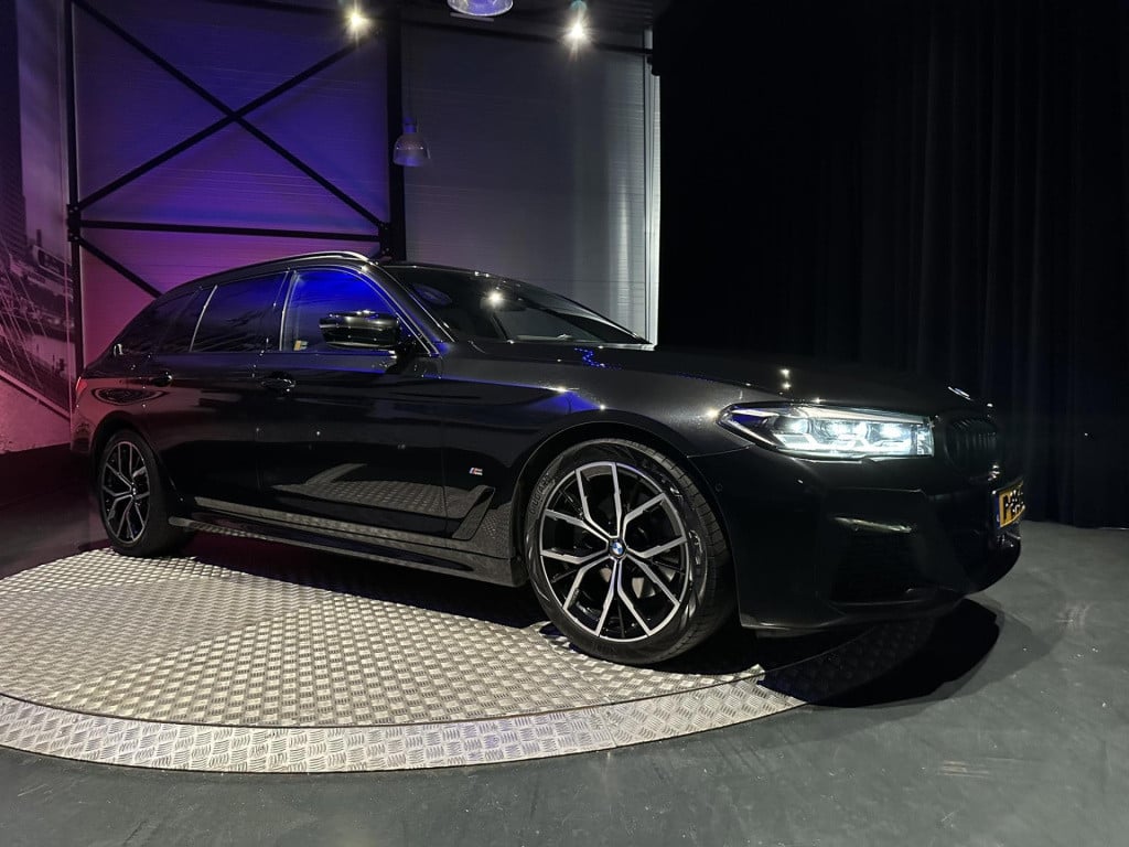 BMW 5 Serie touring 520i high executive m-pakket *camera*leer*