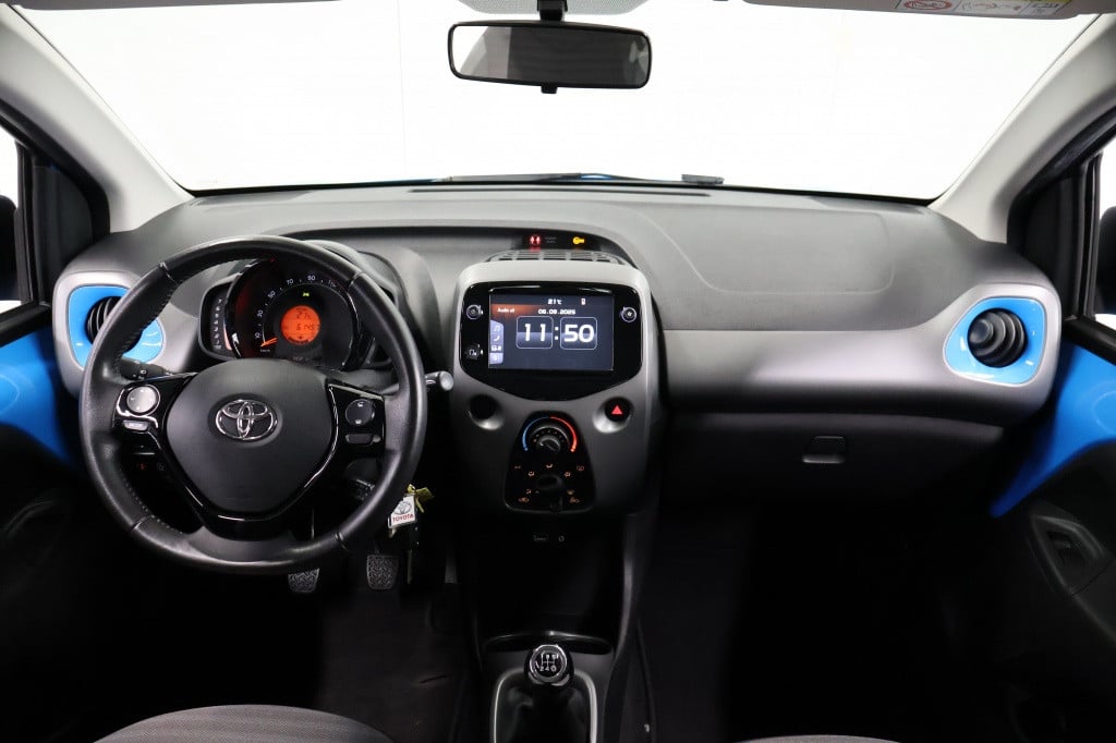 Toyota Aygo 1.0 vvt-i x-play ltd