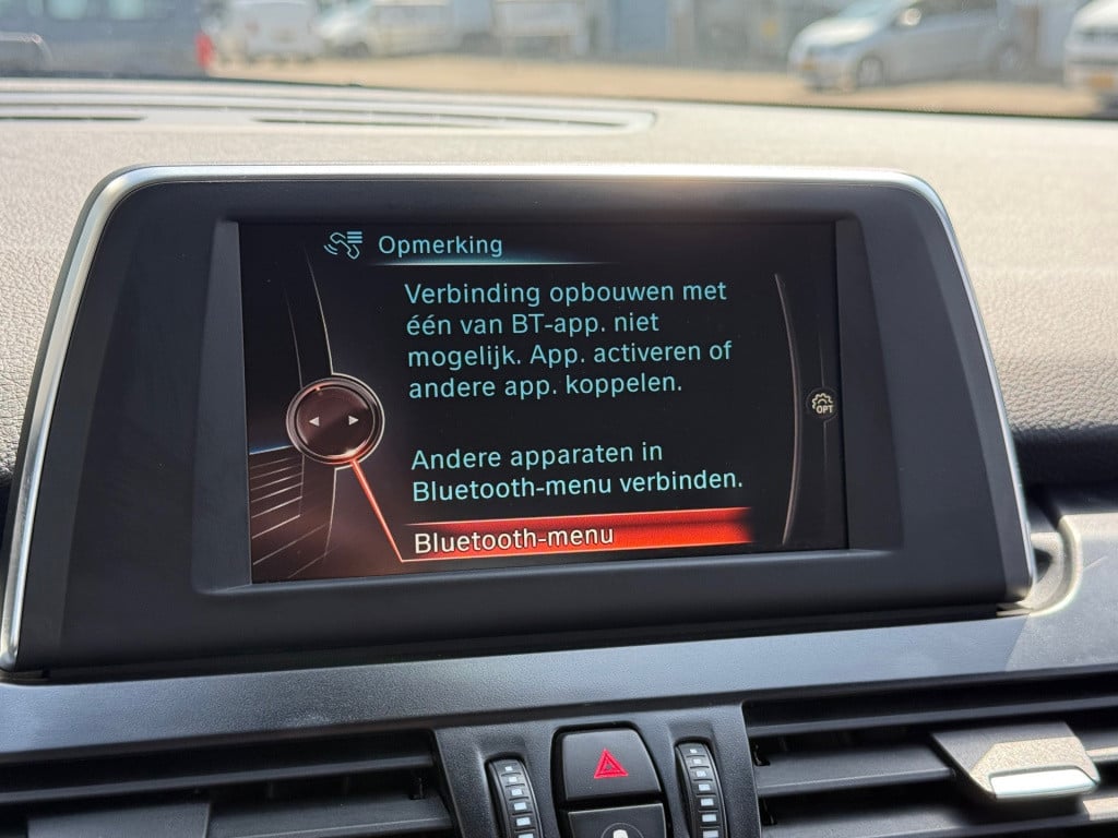 BMW 2-serie active tourer 218i essential