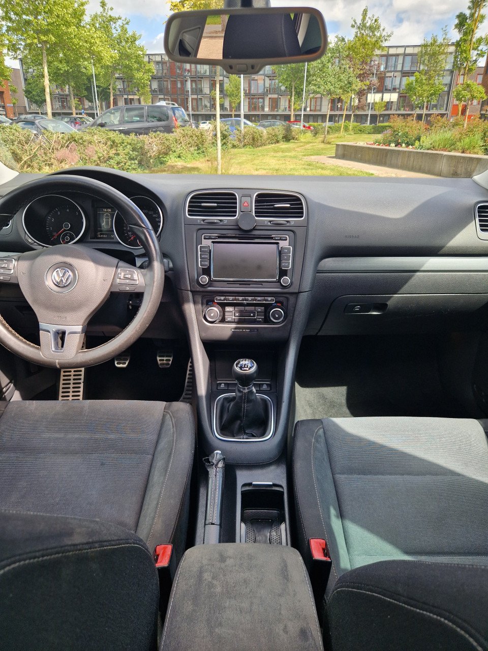 Te Koop Volkswagen Golf 6 1.2 TSI ( Nieuw APK )
