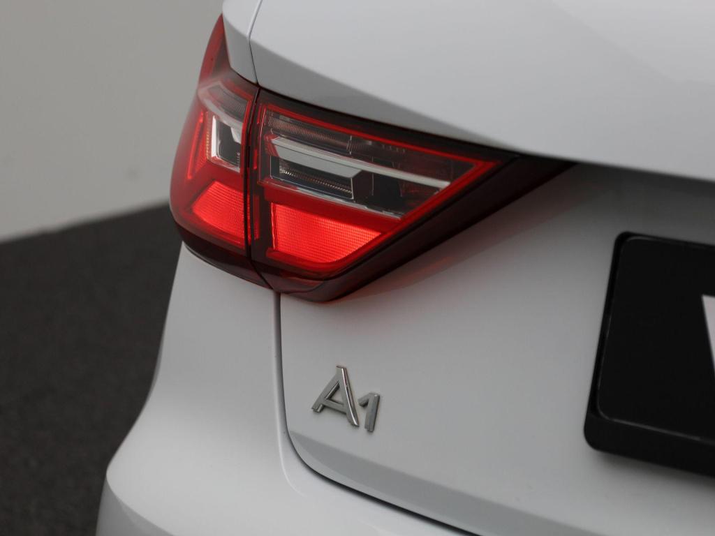 Audi A1 Sportback 25 tfsi pro line | apple carplay / android auto | climate