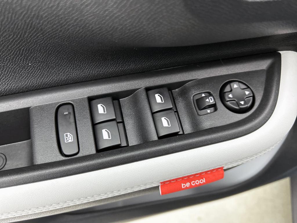 Citroen C3 hybrid 110pk automaat max | rijklaar | climate control | camera 