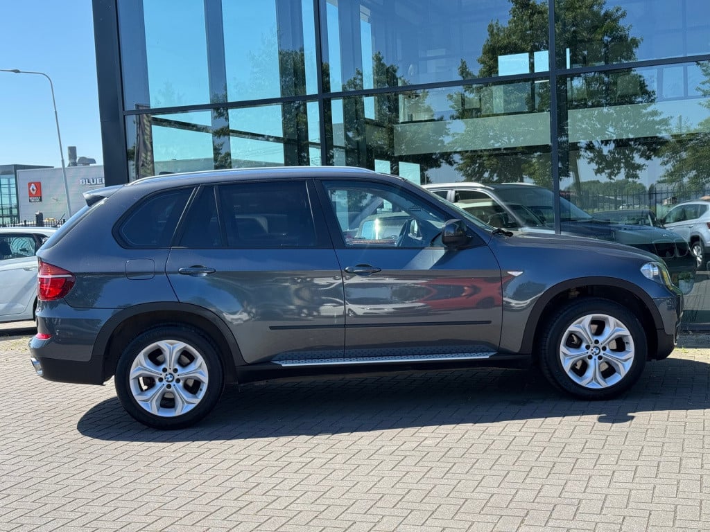 BMW X5 xdrive35i * leder * 19 inch * trekhaak * pdc 2x