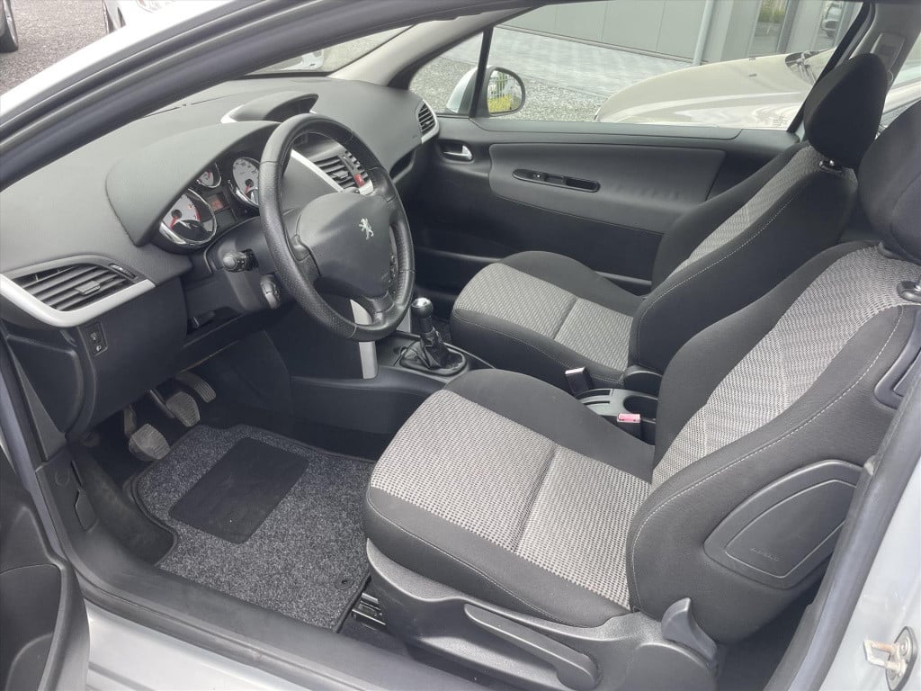 Peugeot 207 1.6 vti 16v 3drs