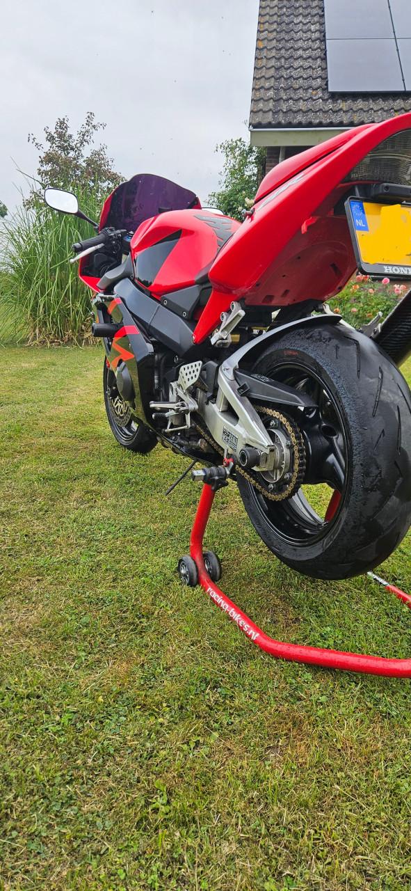 Honda CBR 954 RR Fireblade
