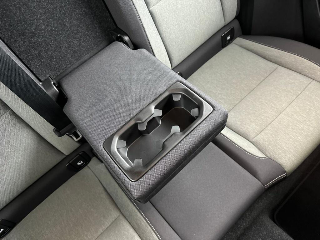 Volvo XC40 t4 211pk recharge inscription exp| navi| climate| camera| dab+|
