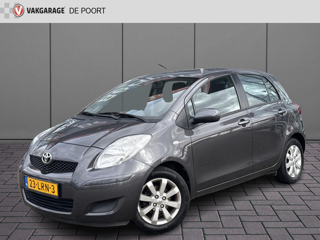 Toyota Yaris 1.3 vvti dynamic | airco | lm velgen