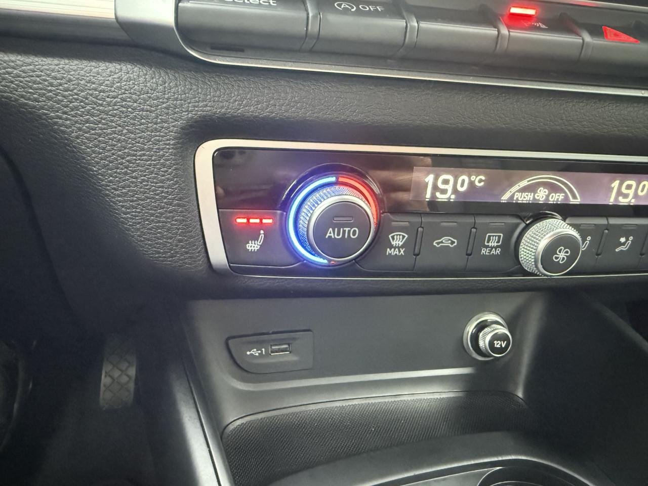 Audi A3 Sportback - 35 TFSI S-LINE | Stoel/Stuurwielverwarming | ACC |LED