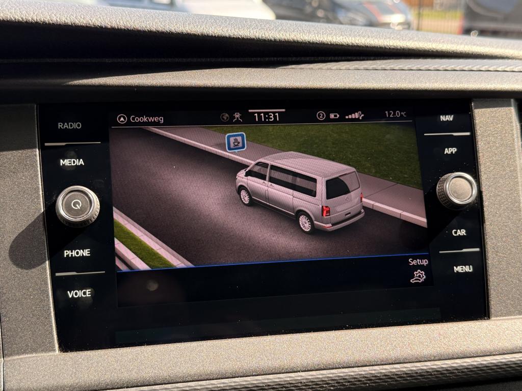 Volkswagen Transporter 2.0 tdi l2h1 28 comfortline t6 | 150pk | 6bak | navi