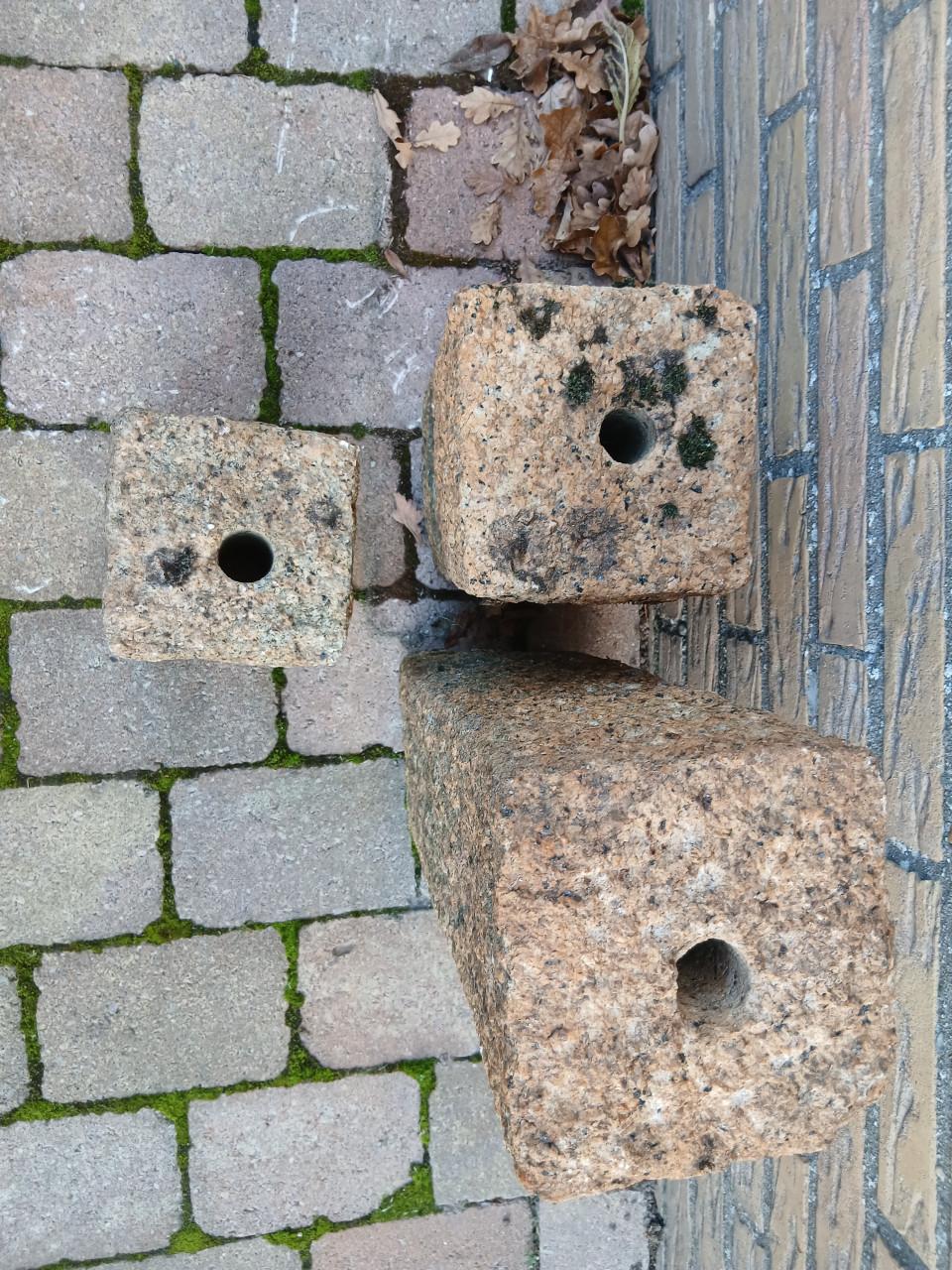 Betonnen waterornamenten