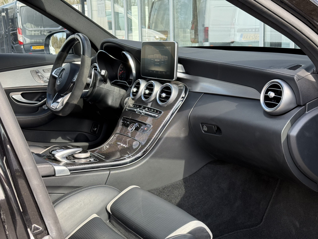 Mercedes-Benz C-Klasse amg 63 s | nl-auto | dealer ond. | full option | btw