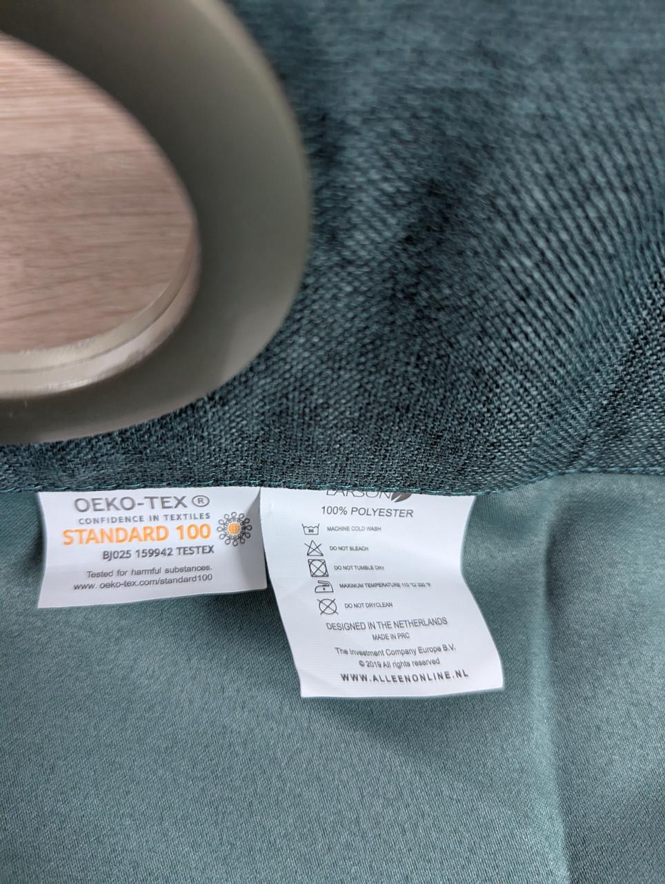 2 donkergroene verduisterende gordijnen - 410cm breed