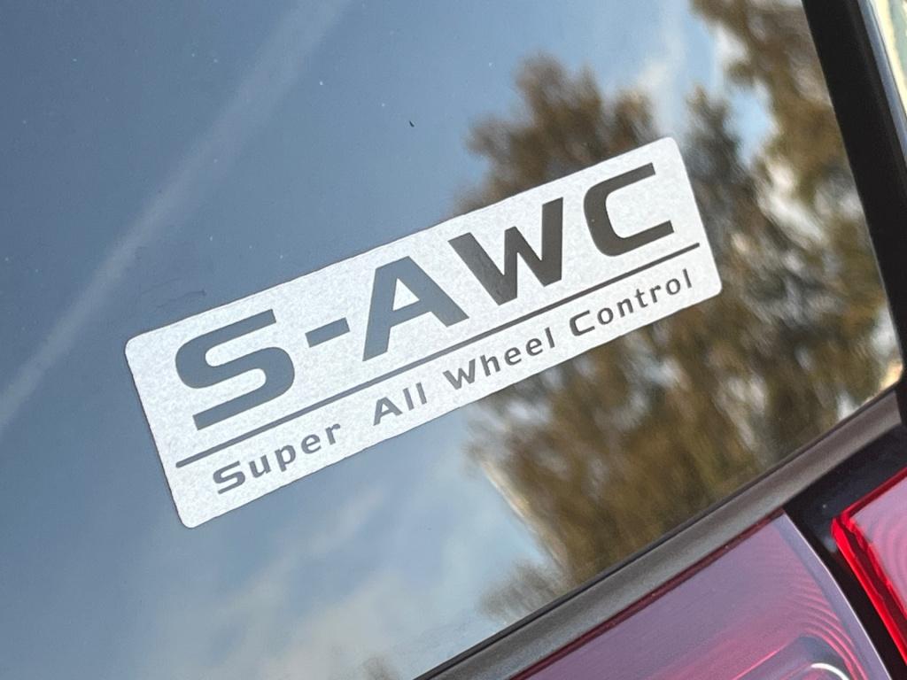 Mitsubishi Outlander 2.4 phev intense+|trekhaak|schuif-/kanteldak|rijklaar