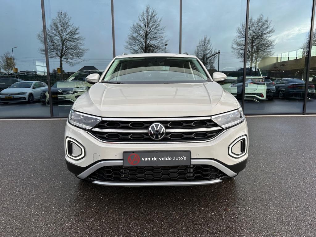 Volkswagen T-roc 1.5 tsi 150pk dsg style carplay | camera | keyless | elek.