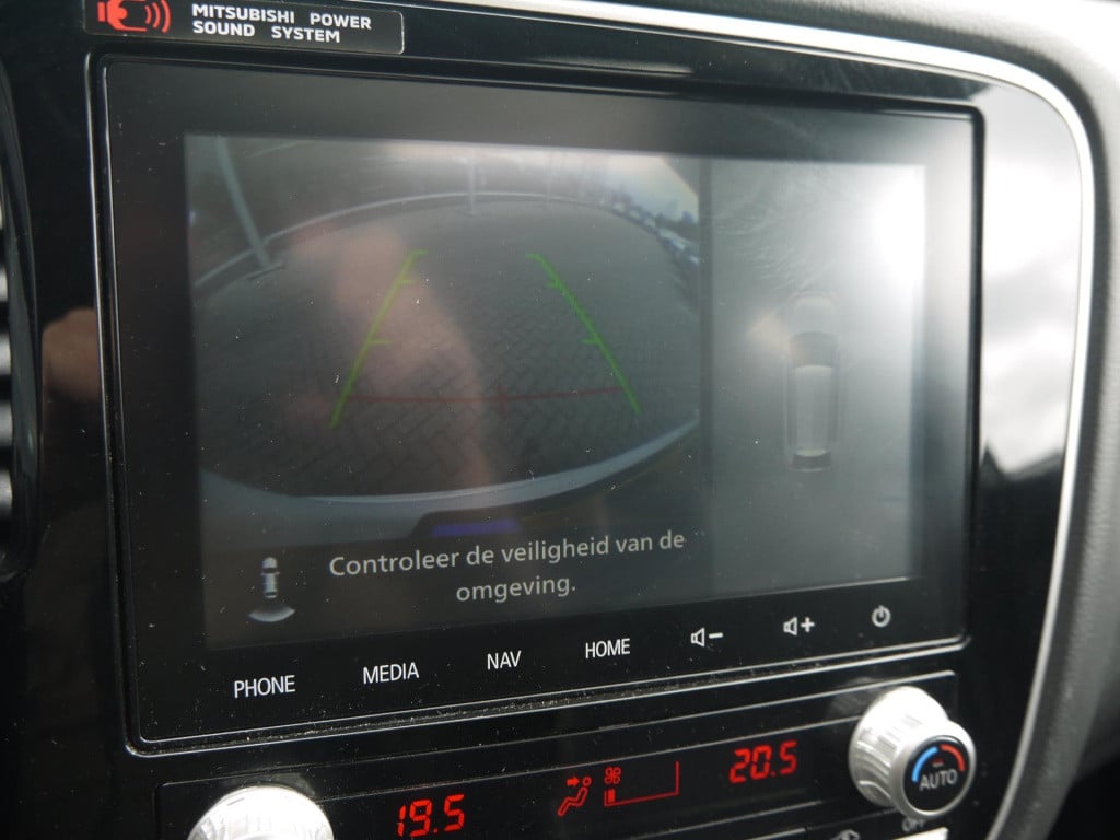 Mitsubishi Outlander 2.4 phev instyle|rijklaar