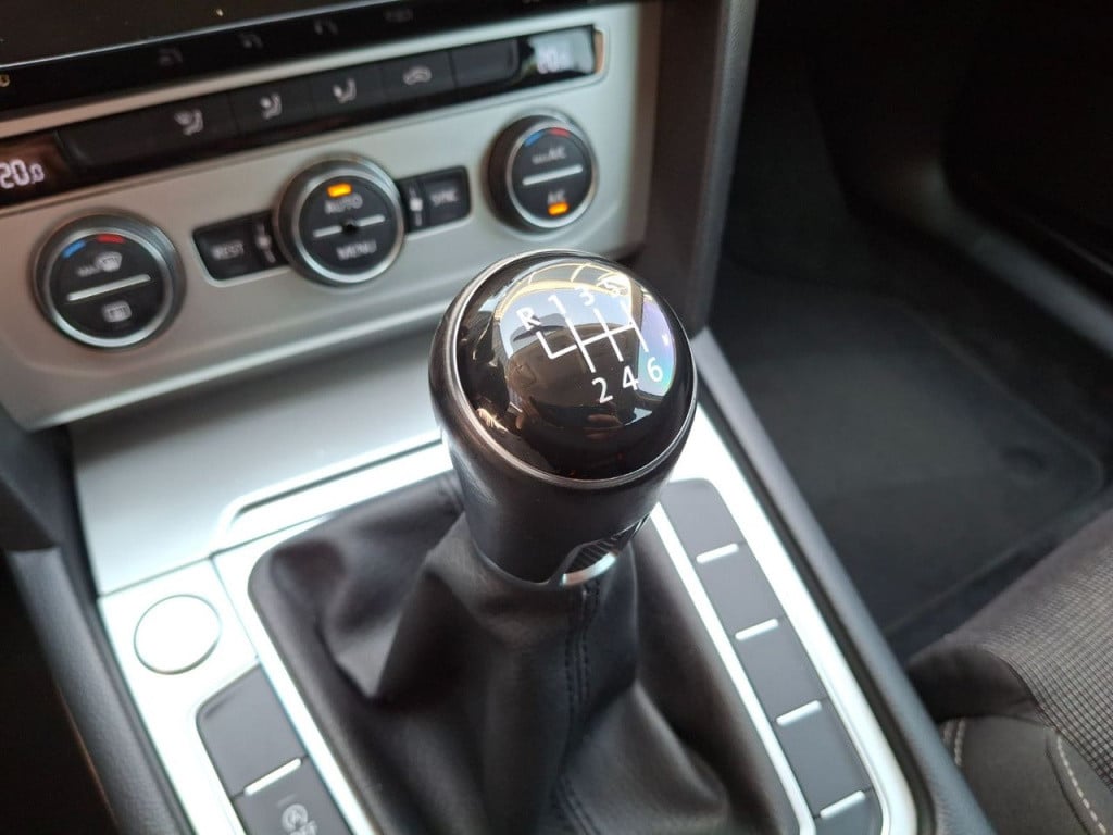 Volkswagen Passat variant 1.6 tdi business edition | led | lm | navi | came