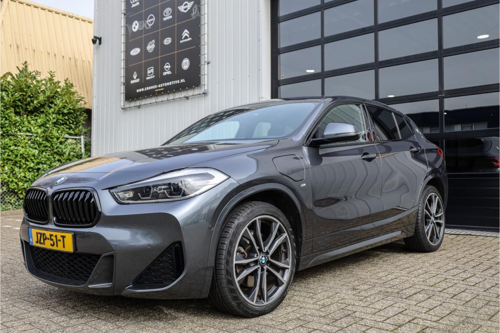 BMW X2 xdrive25e m sport pano i 18inch i hud