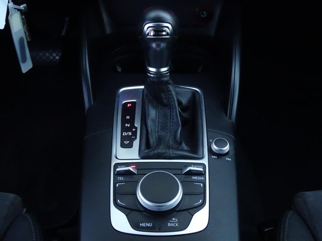 Audi A3 limousine 1.4 tfsi cod attraction pro line plus s-line automaat