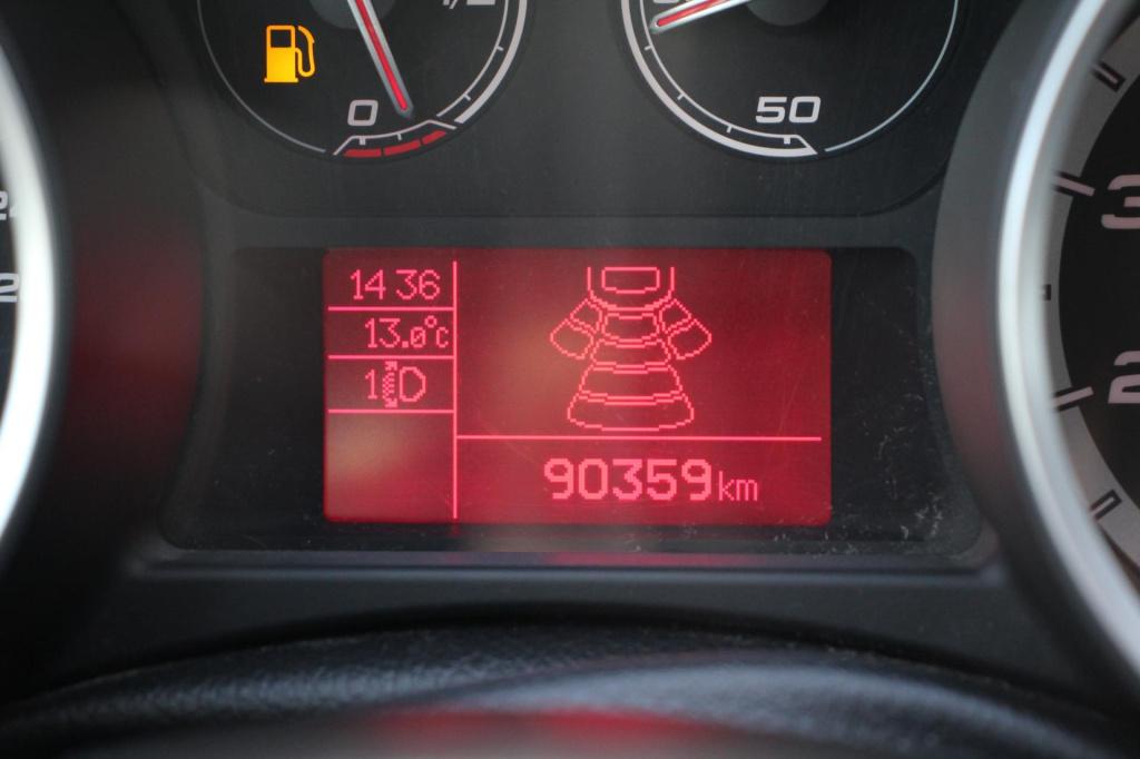 Alfa Romeo Giulietta 1.4 turbo super- sportiva - leer/alcantara - stoelverw