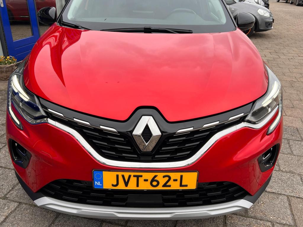 Renault Captur 1.3 tce 140 aut, intens met vele opties, camera, zelf sturen