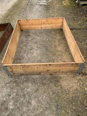 Te koop; moestuinbakken moestuin groente planten kweken zandbak