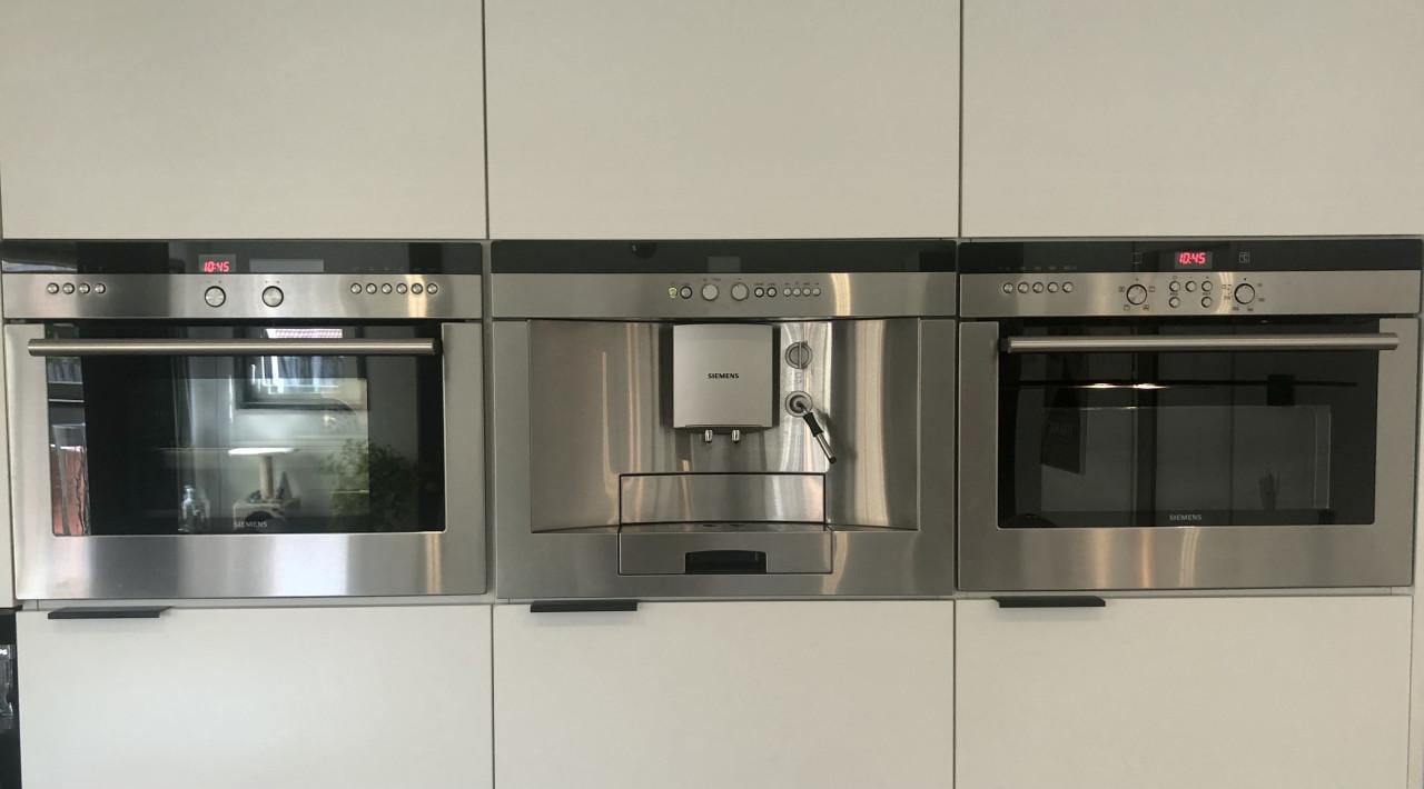 Siemens stoomoven combimagnetron en koffiemachine
