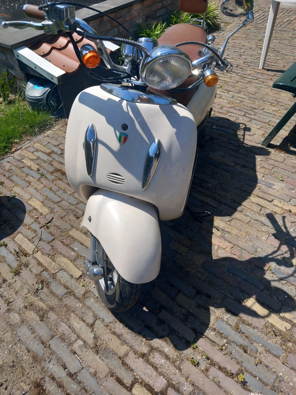 Leuke retro scooter