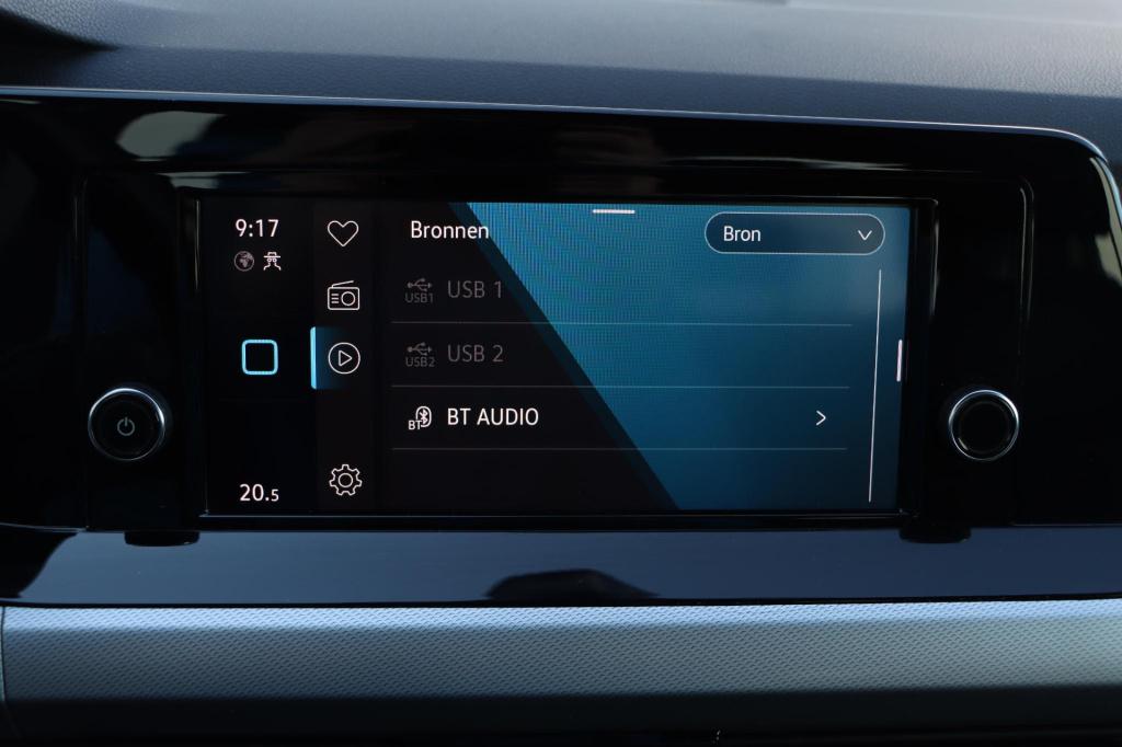 Volkswagen Golf 1.0 tsi life | app connect | parkeersensoren | climate cont
