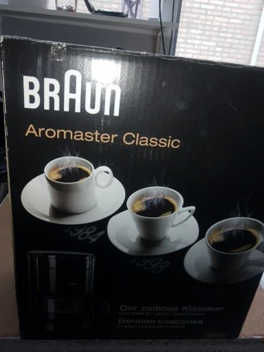 Braun koffiezet apparaat 12 kops    10 euro
