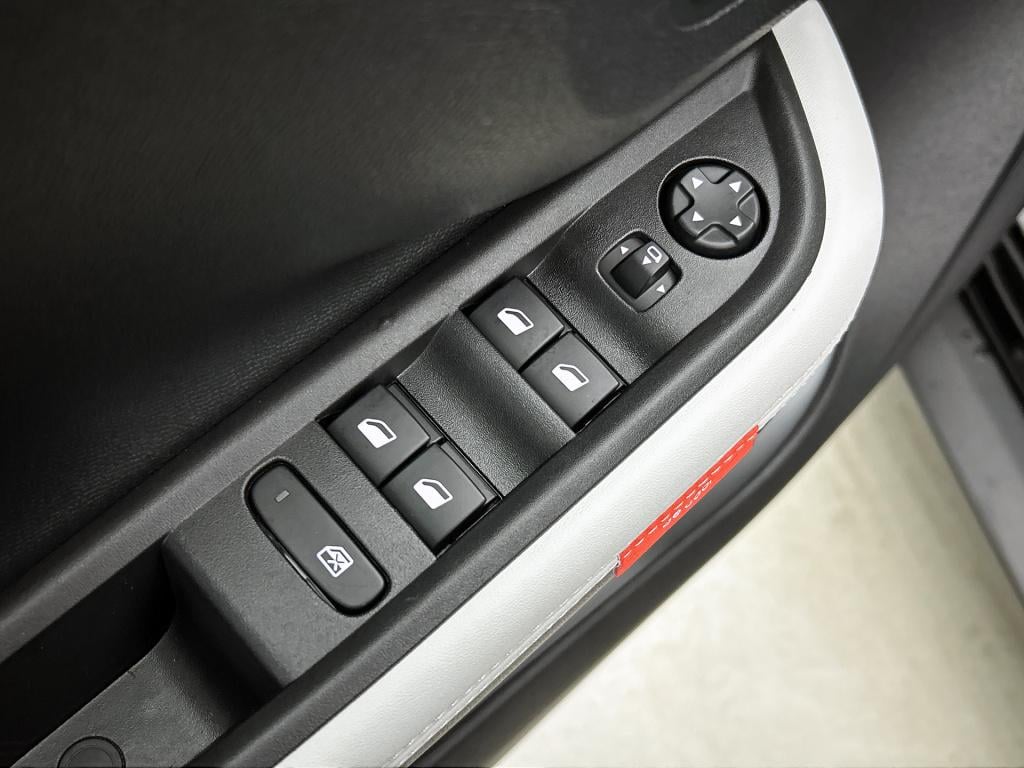 Citroen C3 Aircross hybrid 145pk automaat max | rijklaar | apple carplay | 