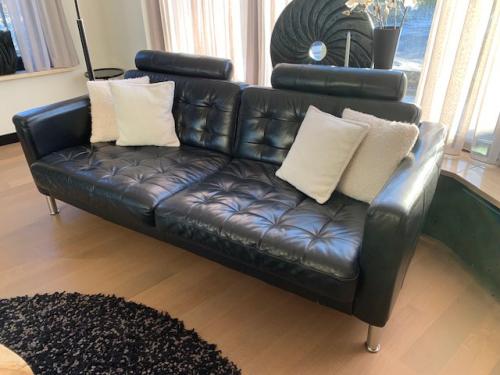 Lederen bank 210 breed