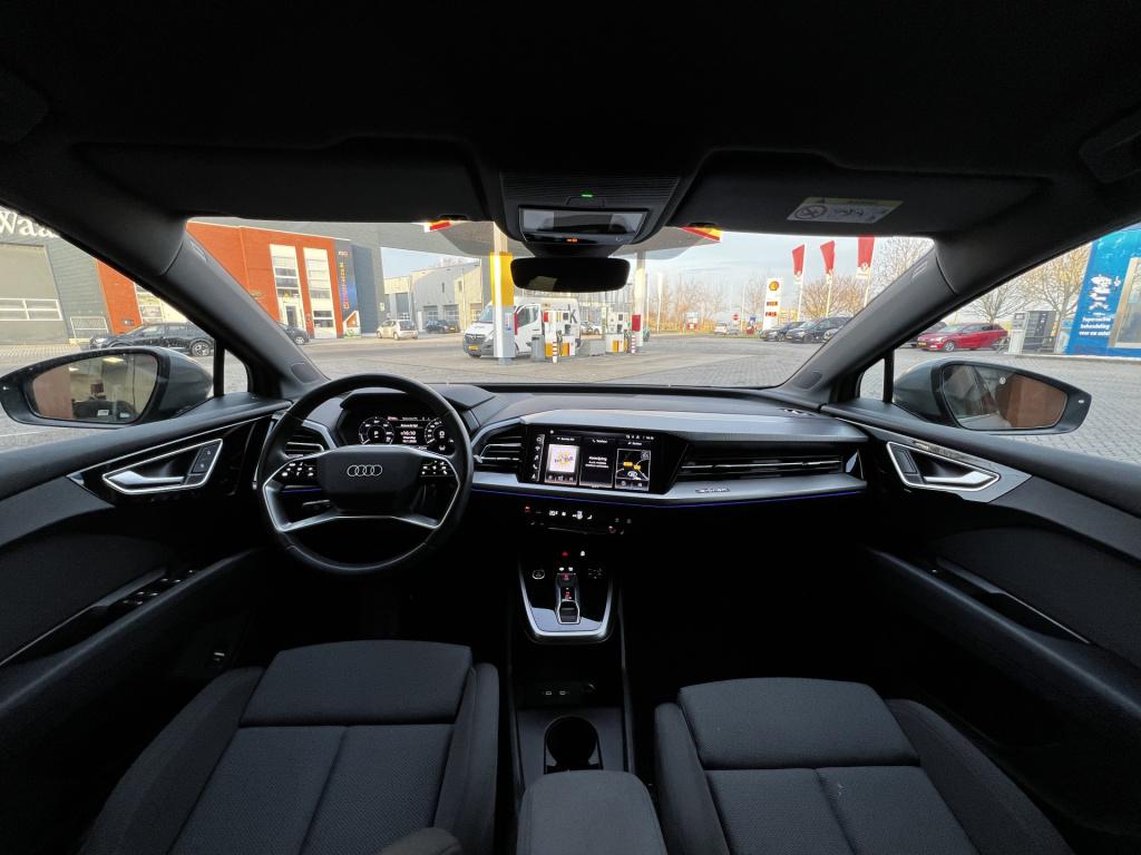 Audi Q4 E-tron 35 advanced edition 55 kwh | camera | carplay | nav | adapti
