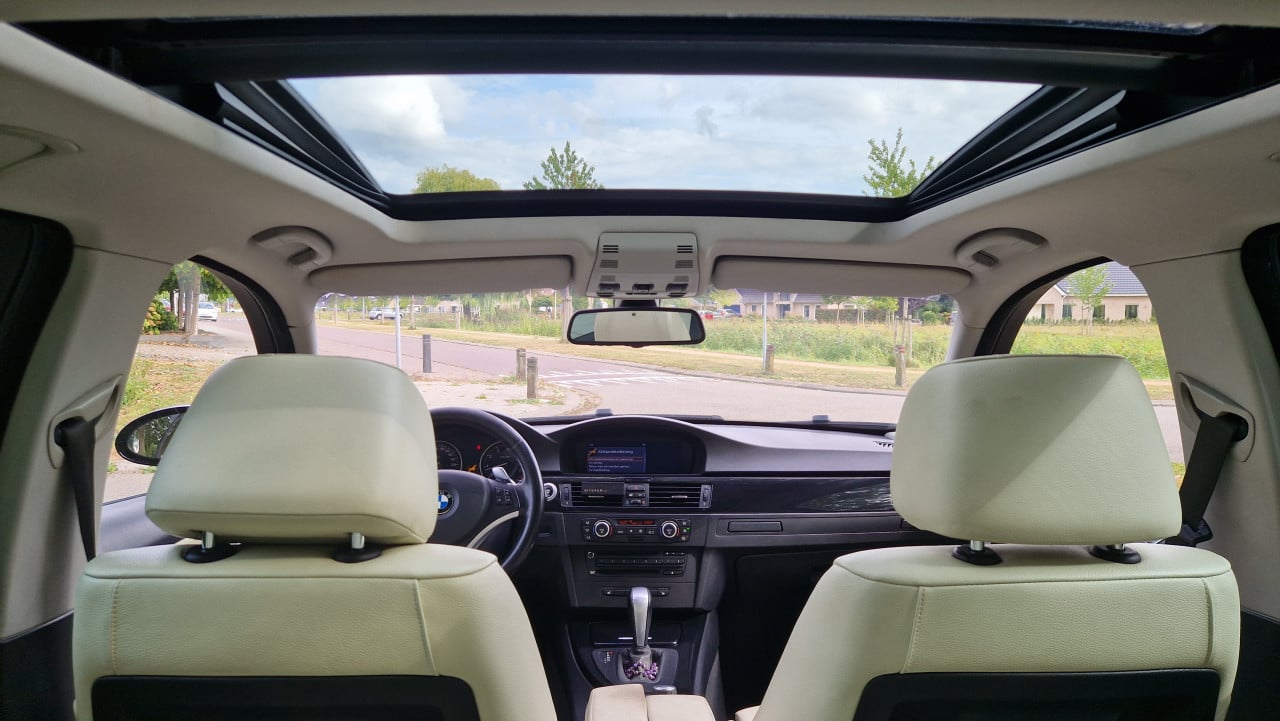 Te koop BMW 330XI touring