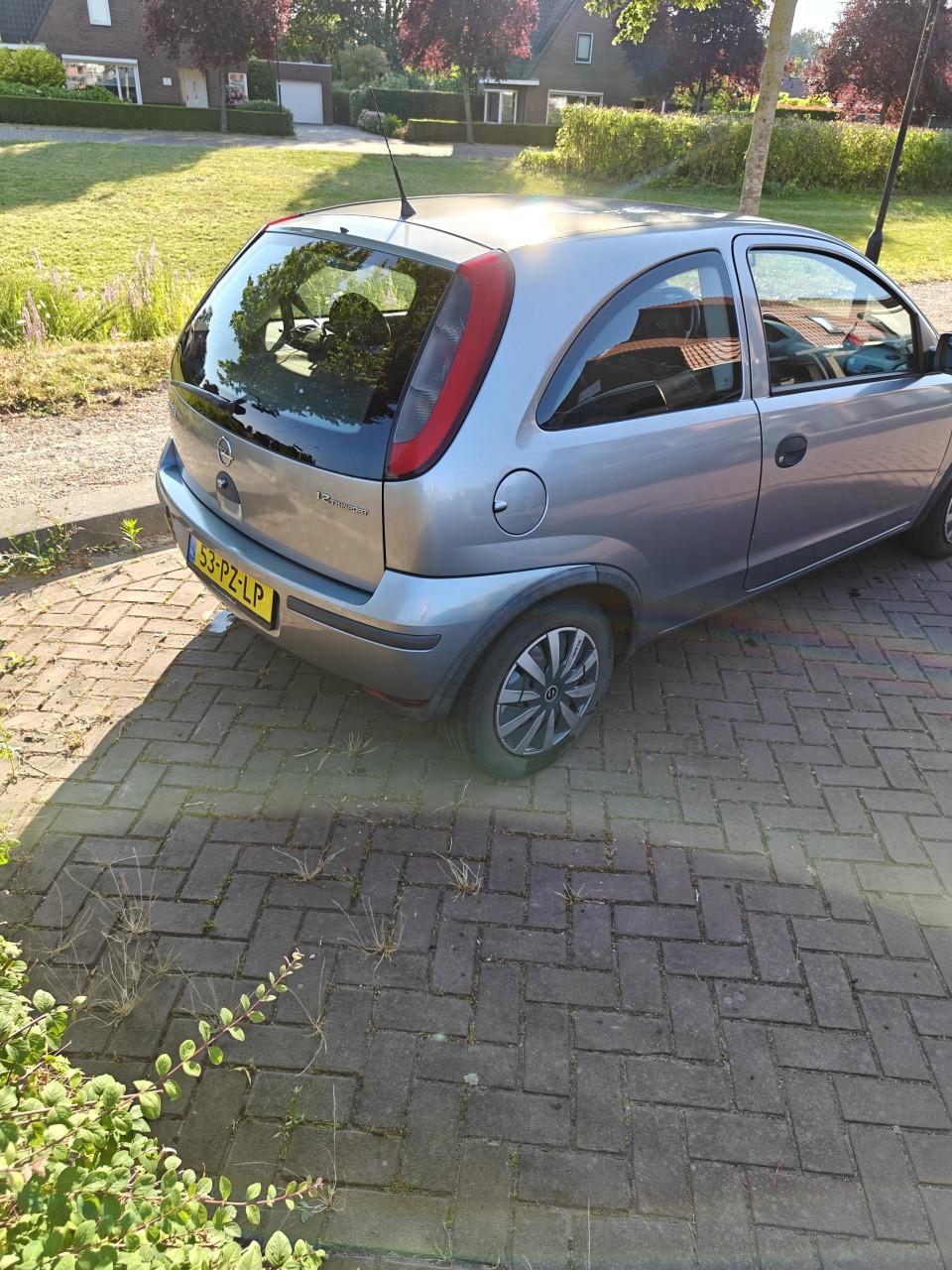 Opel Corsa C  1.2 16v 2005