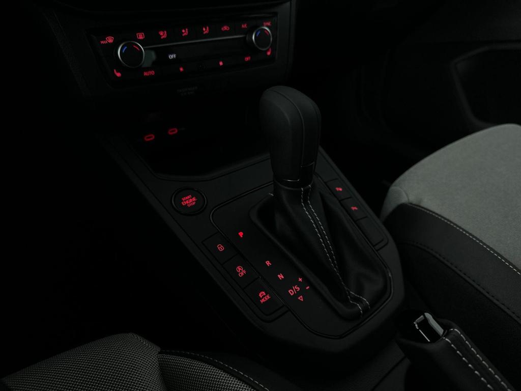 Seat Arona fr business connect 1.0 ecotsi 85 kw / 115 pk suv