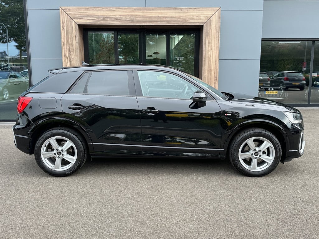 Audi Q2 35 tfsi 150pk s-tronic s-line | virtual cockpit | navigatie | extra