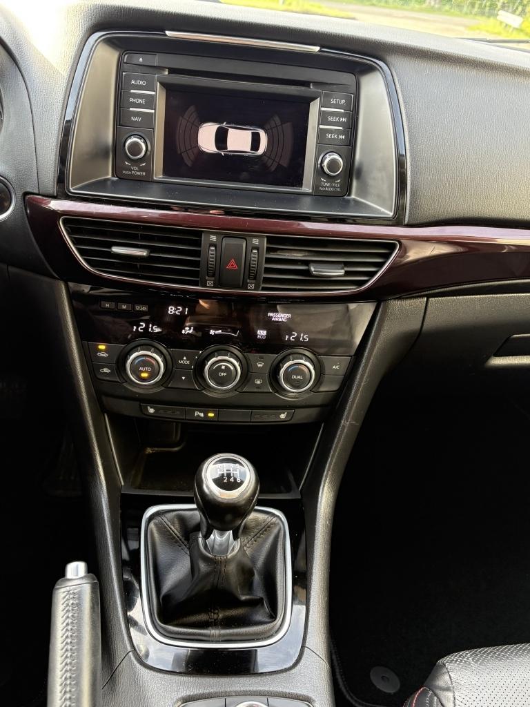 Mazda 6 sportbreak 2.0 hp gt-m trekhaak leren bekleding