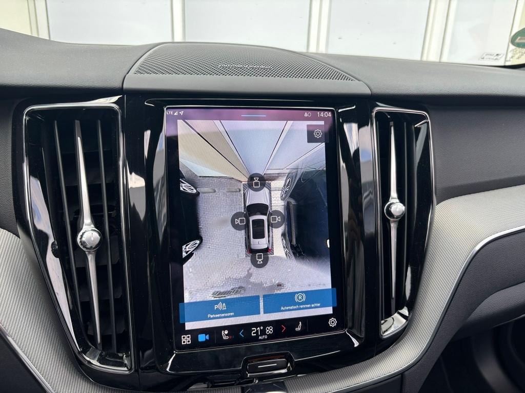 Volvo XC60 t6 398pk recharge black edition| panodak| 360camera| trekhaak| a