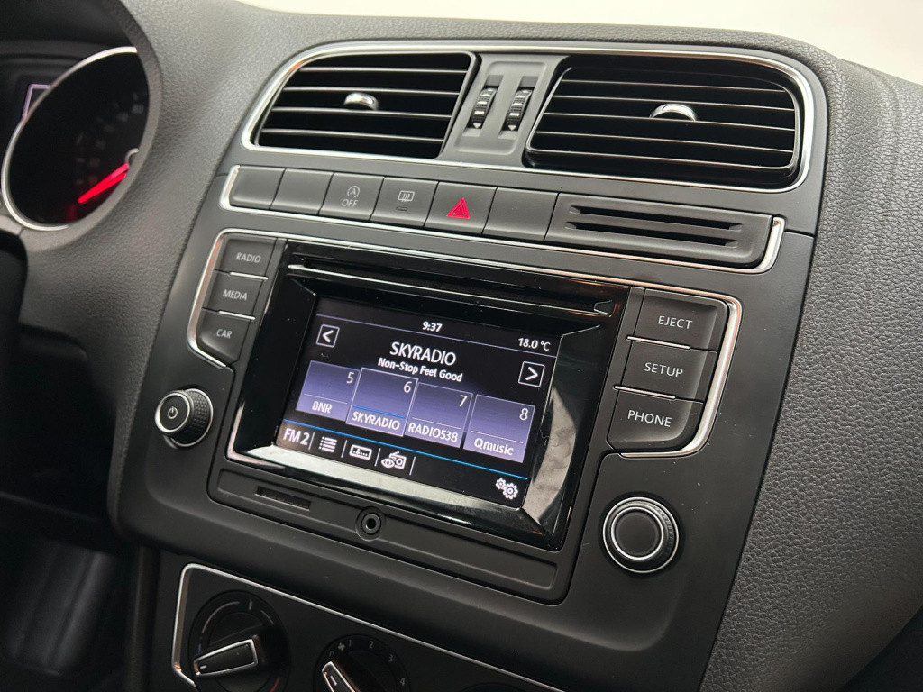 Volkswagen Polo occasion 1.2 tsi highline met airco en leuke velgen | tweed