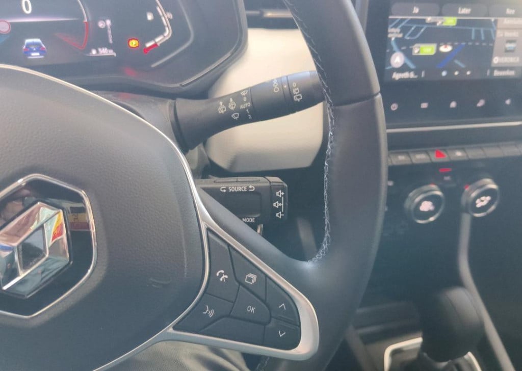 Renault Clio 1.6 e-tech hybrid 145 evolution