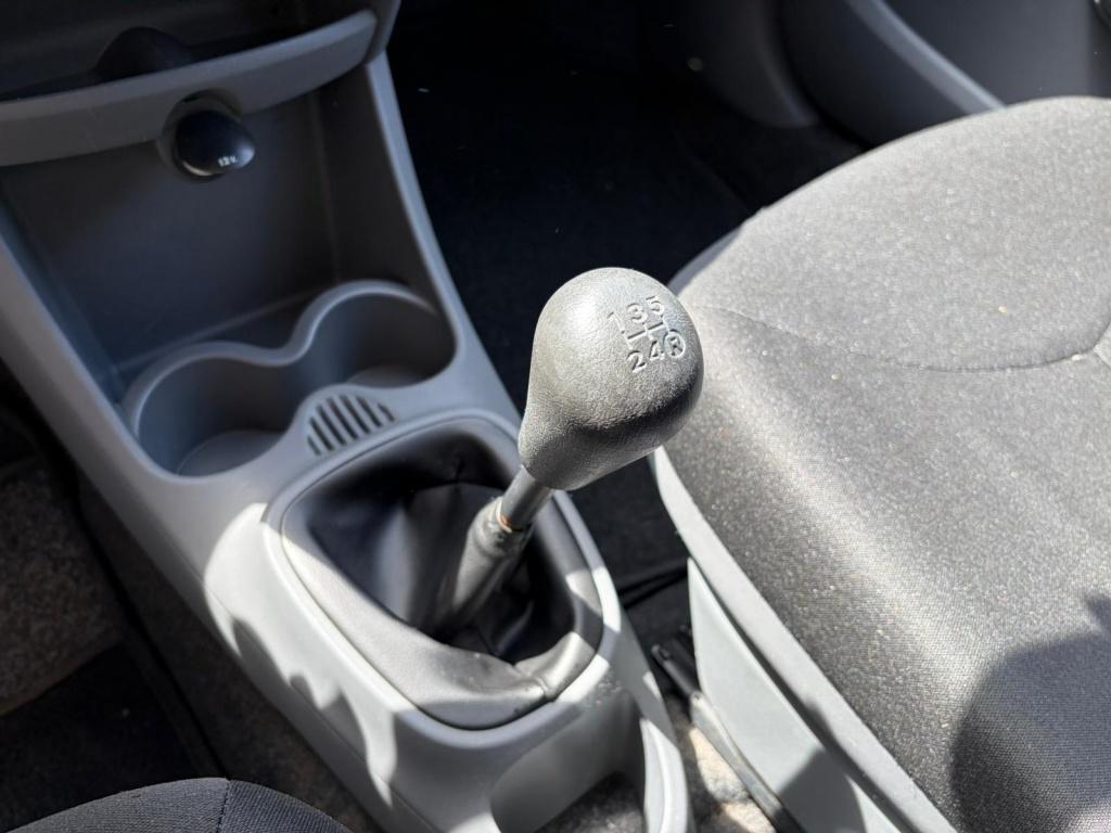 Toyota Aygo 1.0-12v now