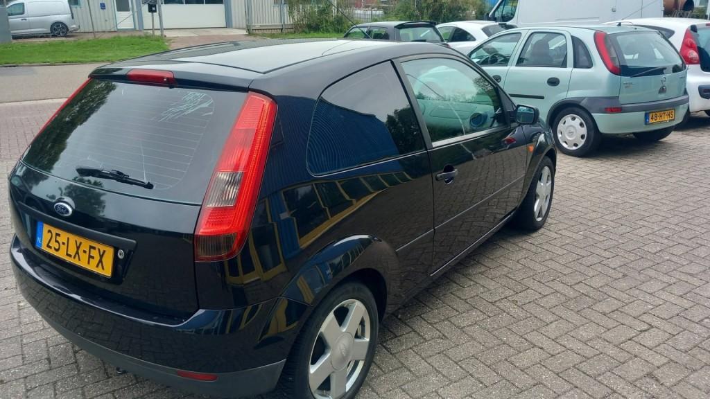 Ford Fiesta 1.25 16v centennial