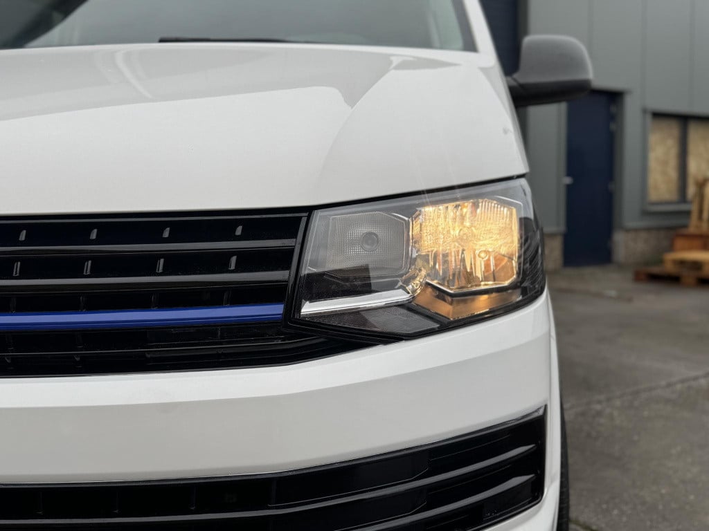 Volkswagen Transporter 2.0 tdi l2h1 trendline dubbel cabine / airco / leer 