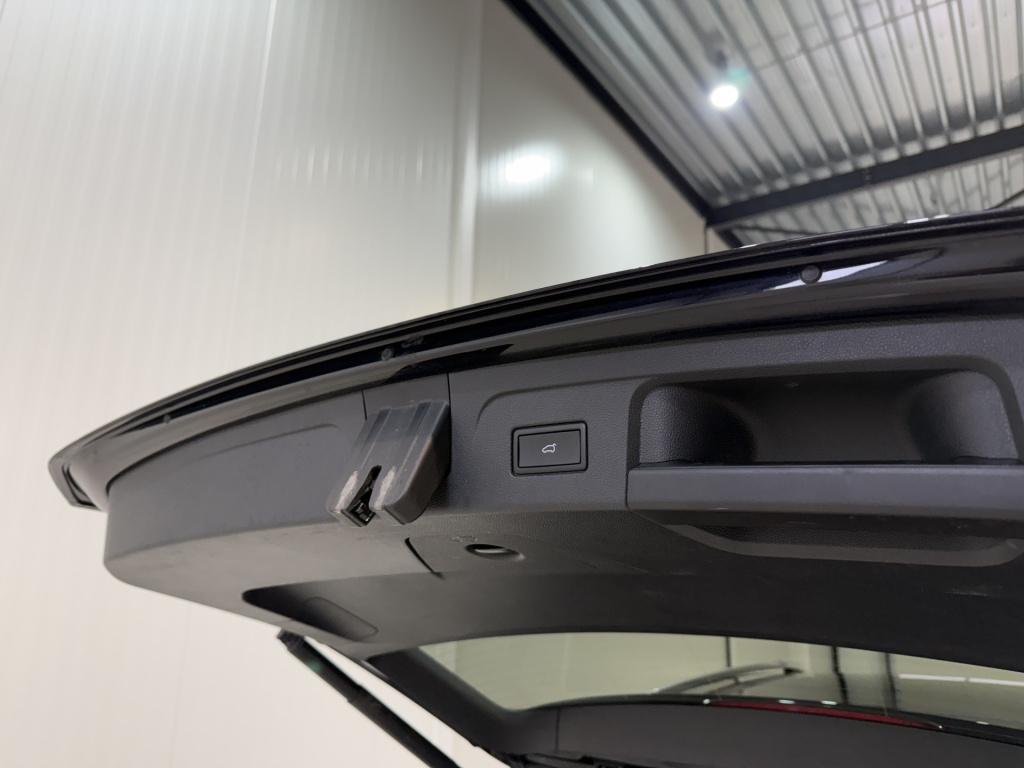 Volkswagen Touran 7p 1.5 tsi 150pk dsg highline | acc | full led