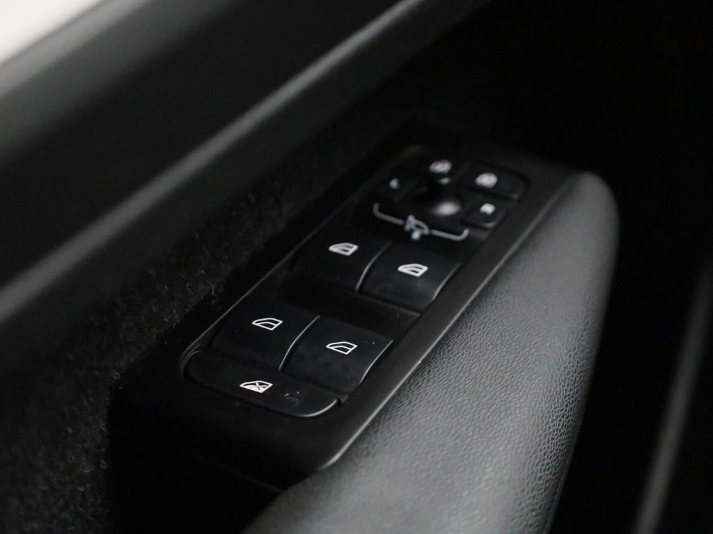 Volvo XC40 t4 recharge geartronic inscription expr. | automaat | apple carp